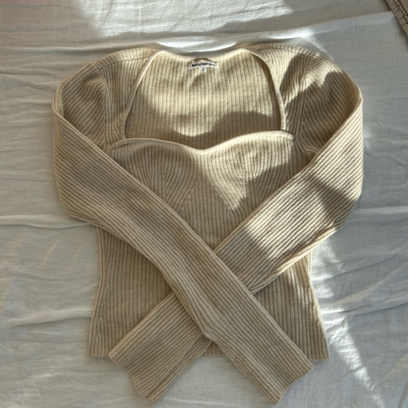 Reformation Glenna Cashmere Sweater, Gossamer - Picture 7 of 7